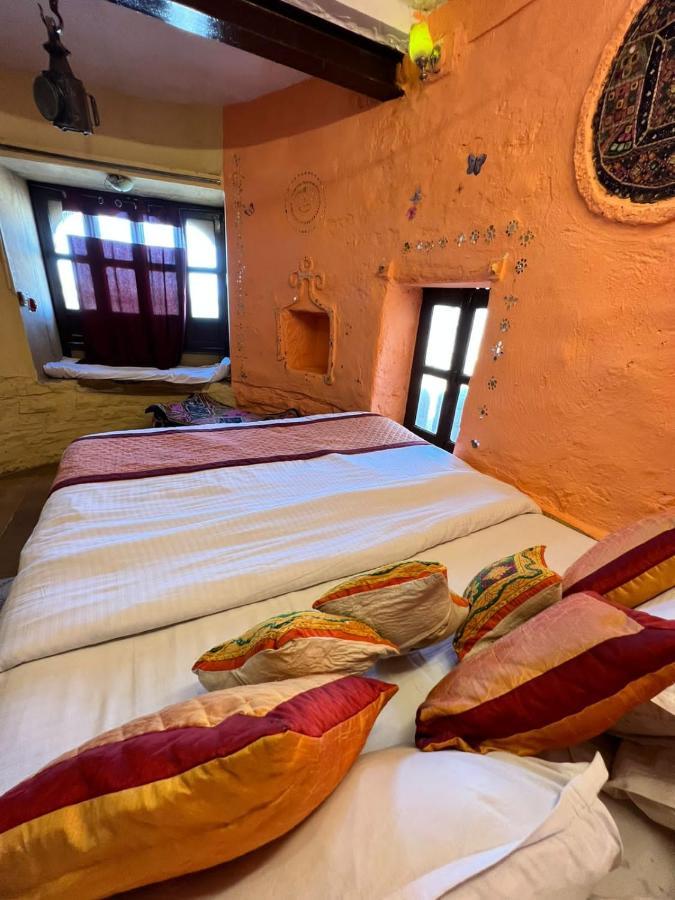 Saffron Guest House Džaisalmér Exteriér fotografie
