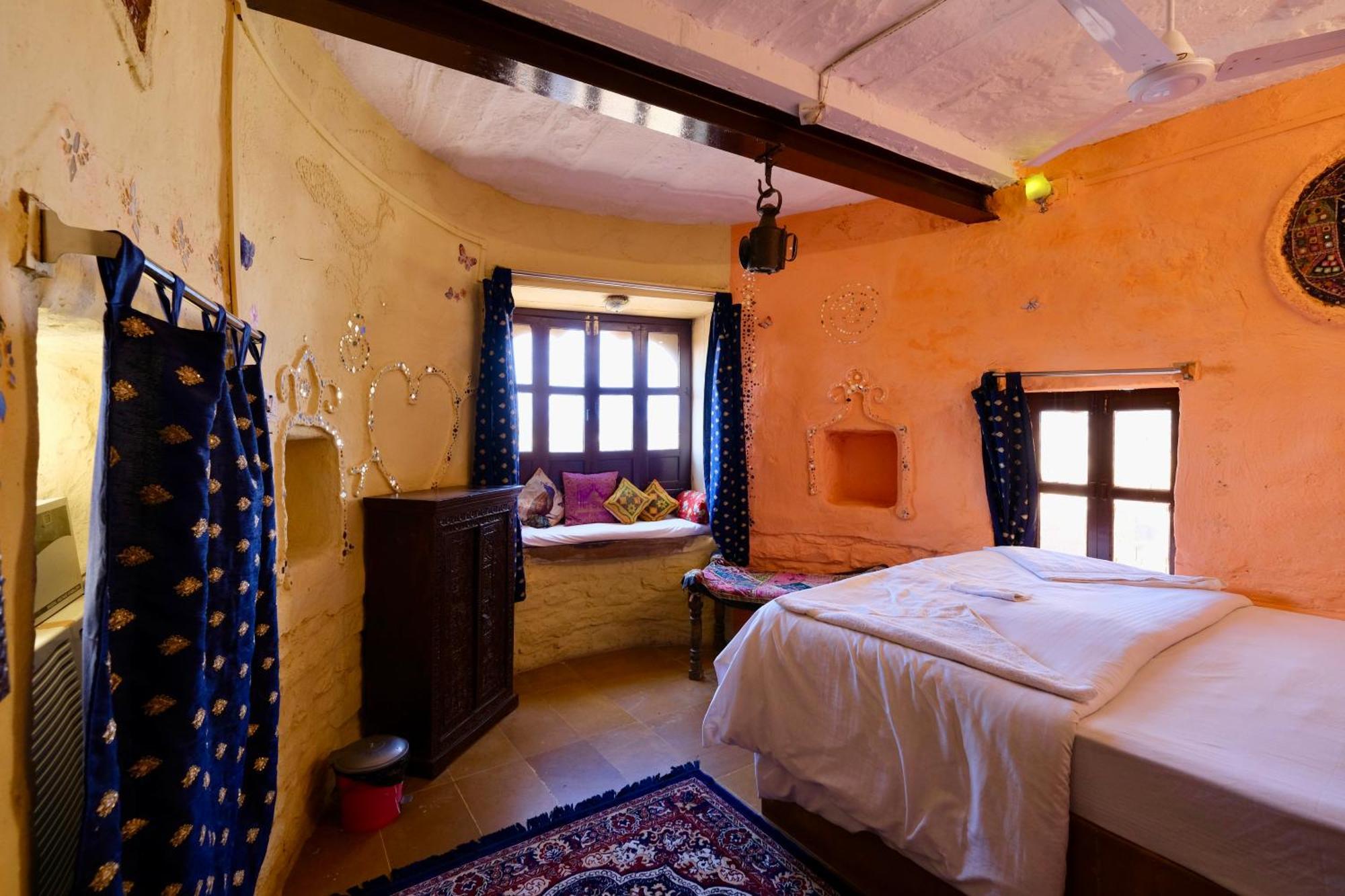 Saffron Guest House Džaisalmér Exteriér fotografie